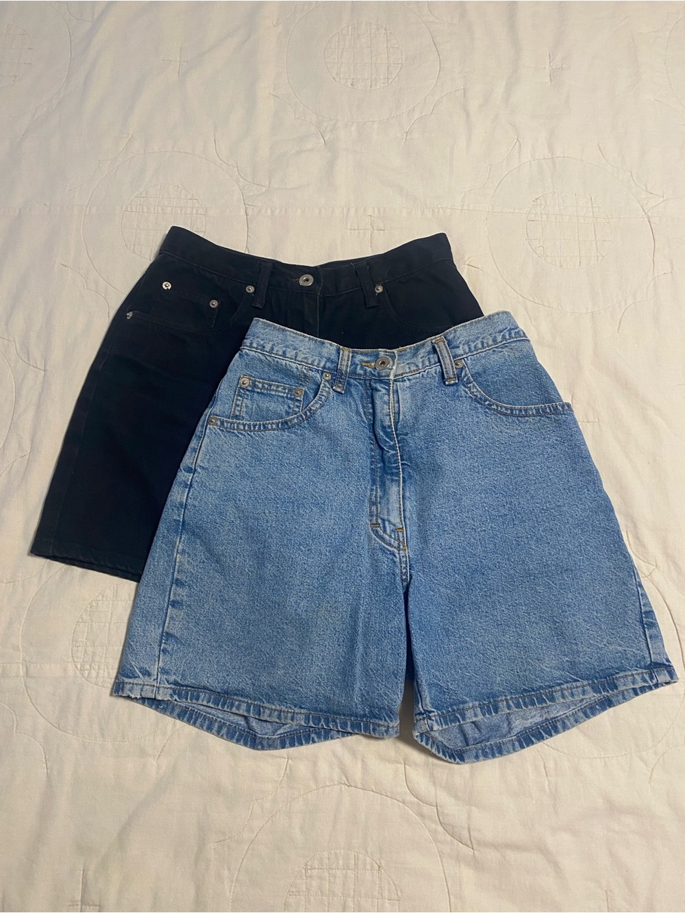 Vintage Anne Taylor High-Waist Denim Shorts - Light Blue